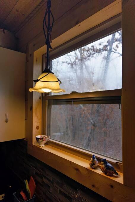 Hideaway Near Mammoth Springs, Ark *