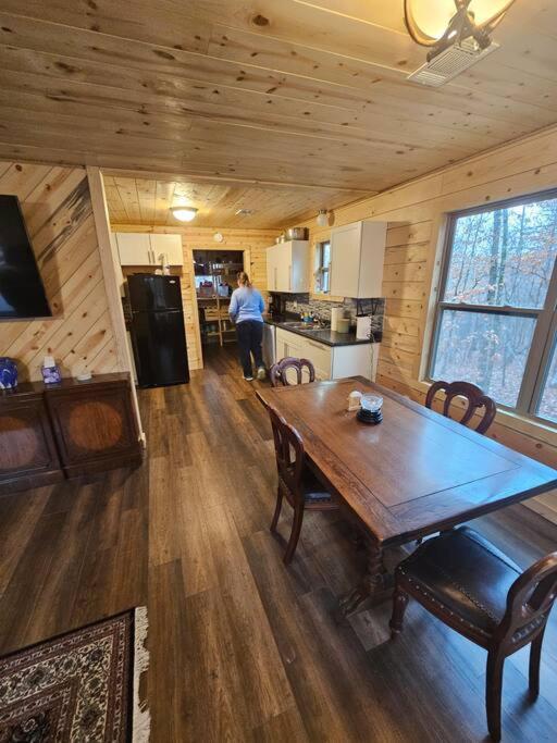 Hideaway Near Mammoth Springs, Ark